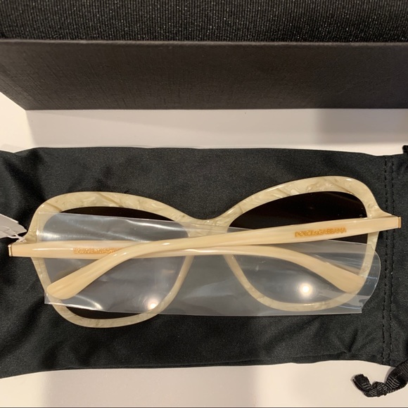 Dolce & Gabbana – 59mm Butterfly Sunglasses BEIGE